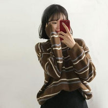 Lade das Bild in den Galerie-Viewer, Autumn O-Neck Pullover Women Soft Sweaters Chic Daily Tops Sweet Student Striped Harajuku Women Pullover Knitted Loose Tops