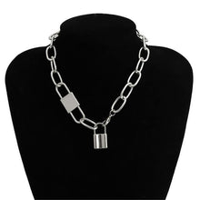 Lade das Bild in den Galerie-Viewer, Punk Miami Cuban Choker Necklace Collar Statement Hip Hop Big Chunky Aluminum Gold Color Thick Chain Necklace Women Jewelry
