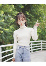Lade das Bild in den Galerie-Viewer, GUMPRUN Winter Women Knitted Turtleneck Sweater 2020 Fall Casual Slim Sweaters Pullover Womens Long Sleeve Elasticity Sweater
